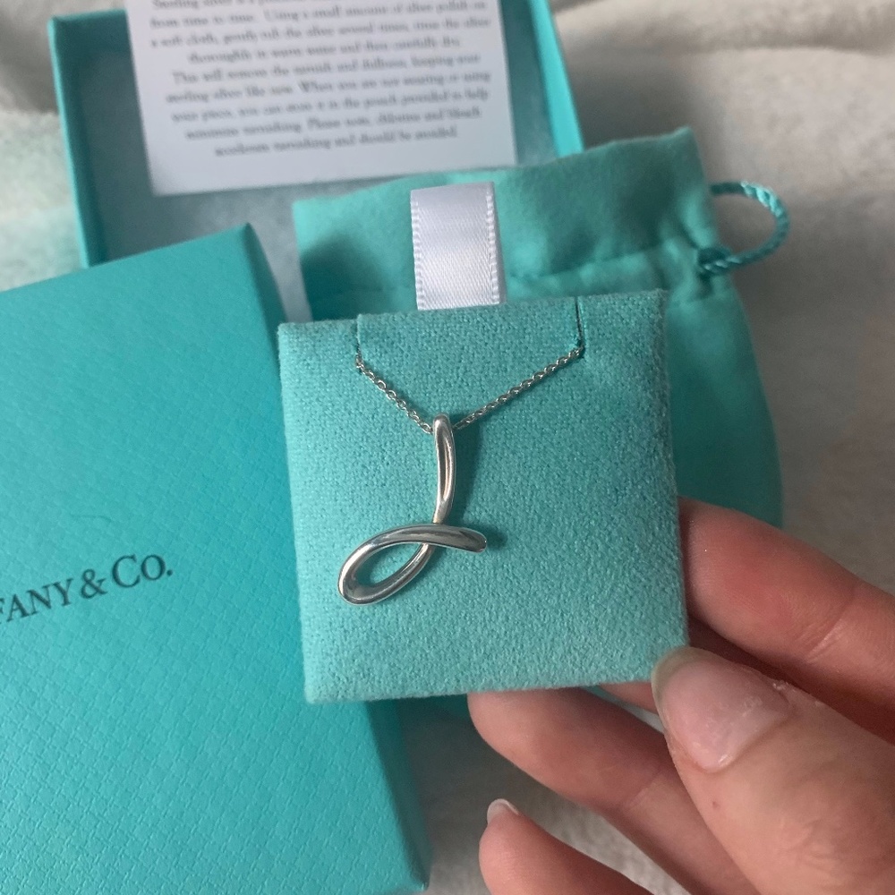 AUTHENTIC TIFFANY J NECKLACE